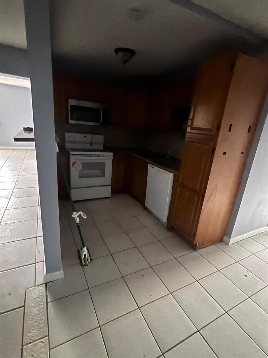 301 NW 177TH Street # 128, Miami Gardens, FL 33169 photo 6