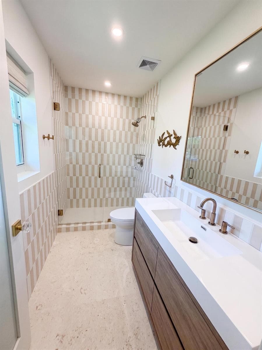1584 Blue Water Terrace N, Lauderdale By The Sea, FL 33062 photo 12