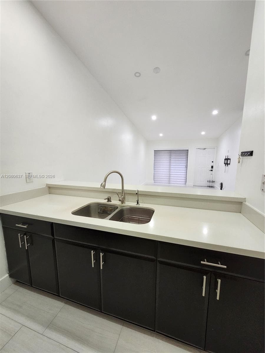 18224 Mediterranean Blvd # 8-17, Hialeah, FL 33015 photo 6