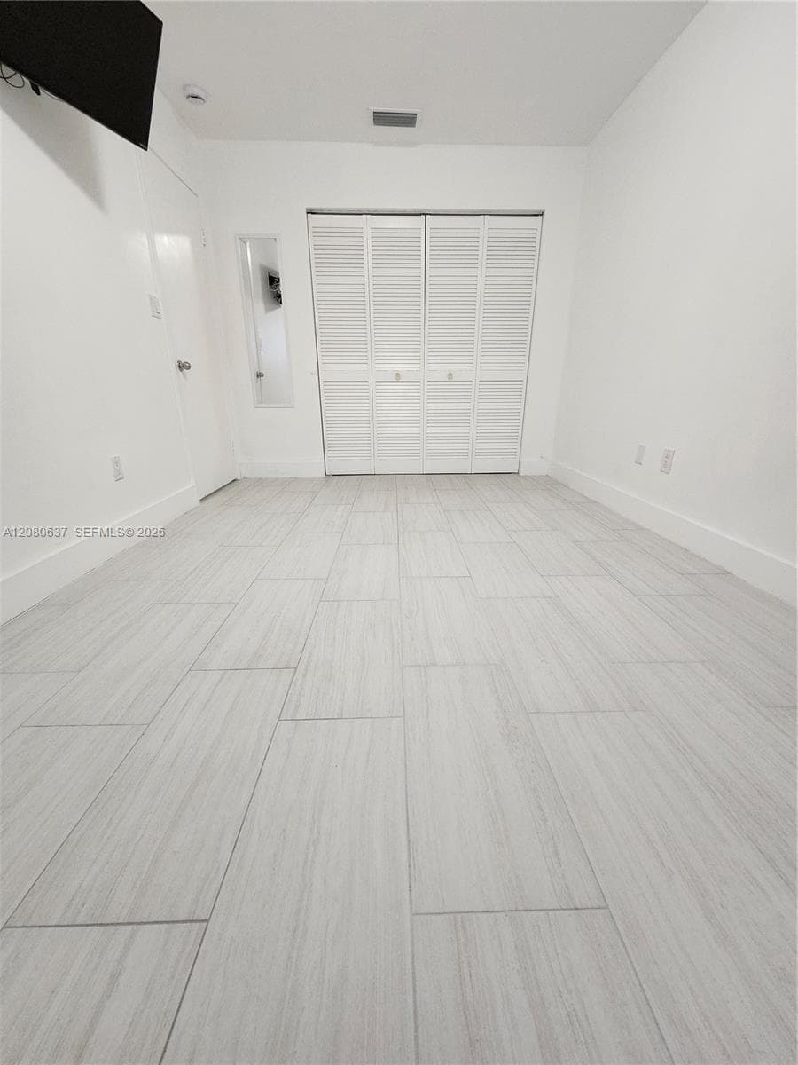 18224 Mediterranean Blvd # 8-17, Hialeah, FL 33015 photo 10