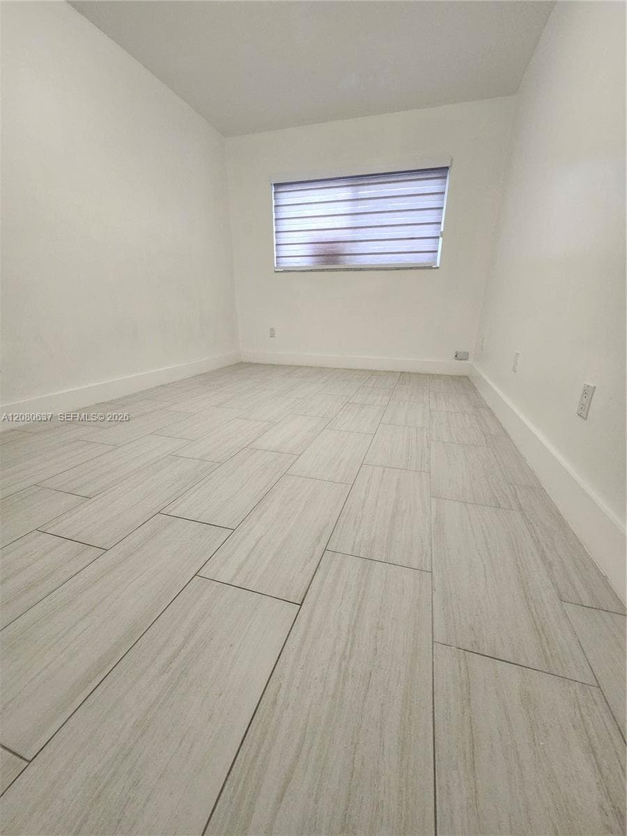 18224 Mediterranean Blvd # 8-17, Hialeah, FL 33015 photo 11