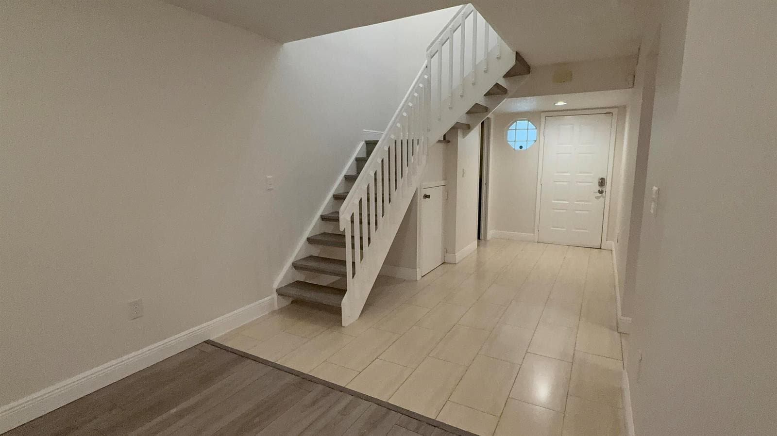 612 N UNIVERSITY Drive, Plantation, FL 33324 photo 2