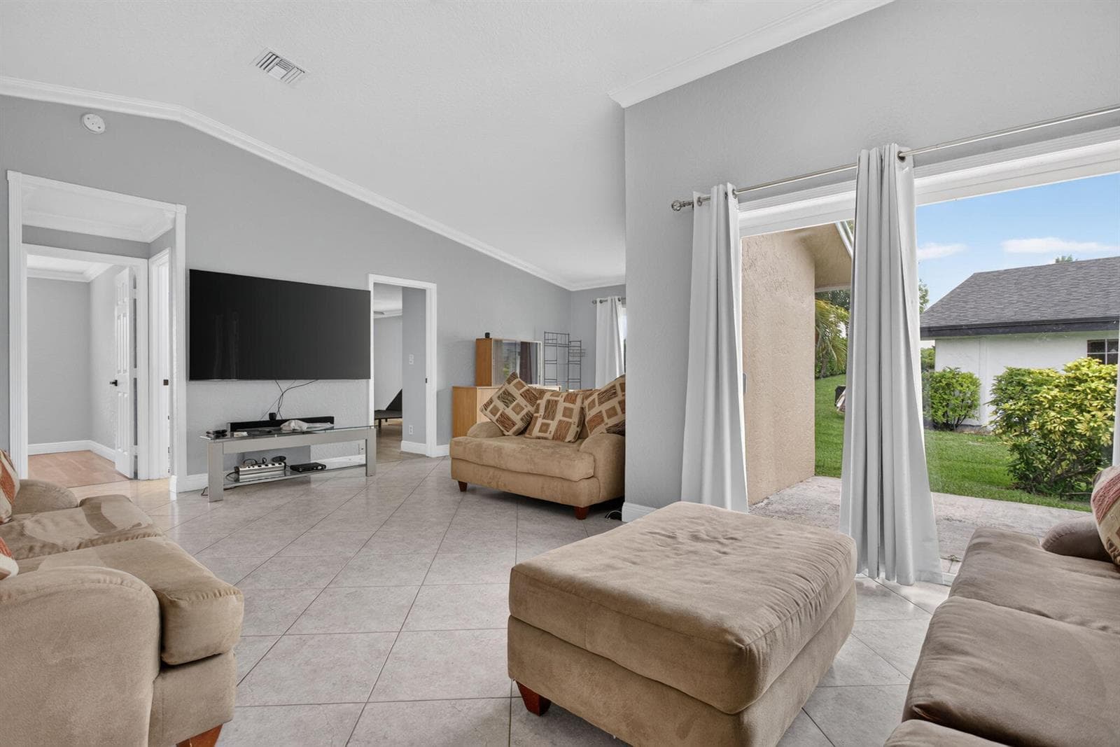 7516 NW 88th Terrace, Tamarac, FL 33321 photo 9