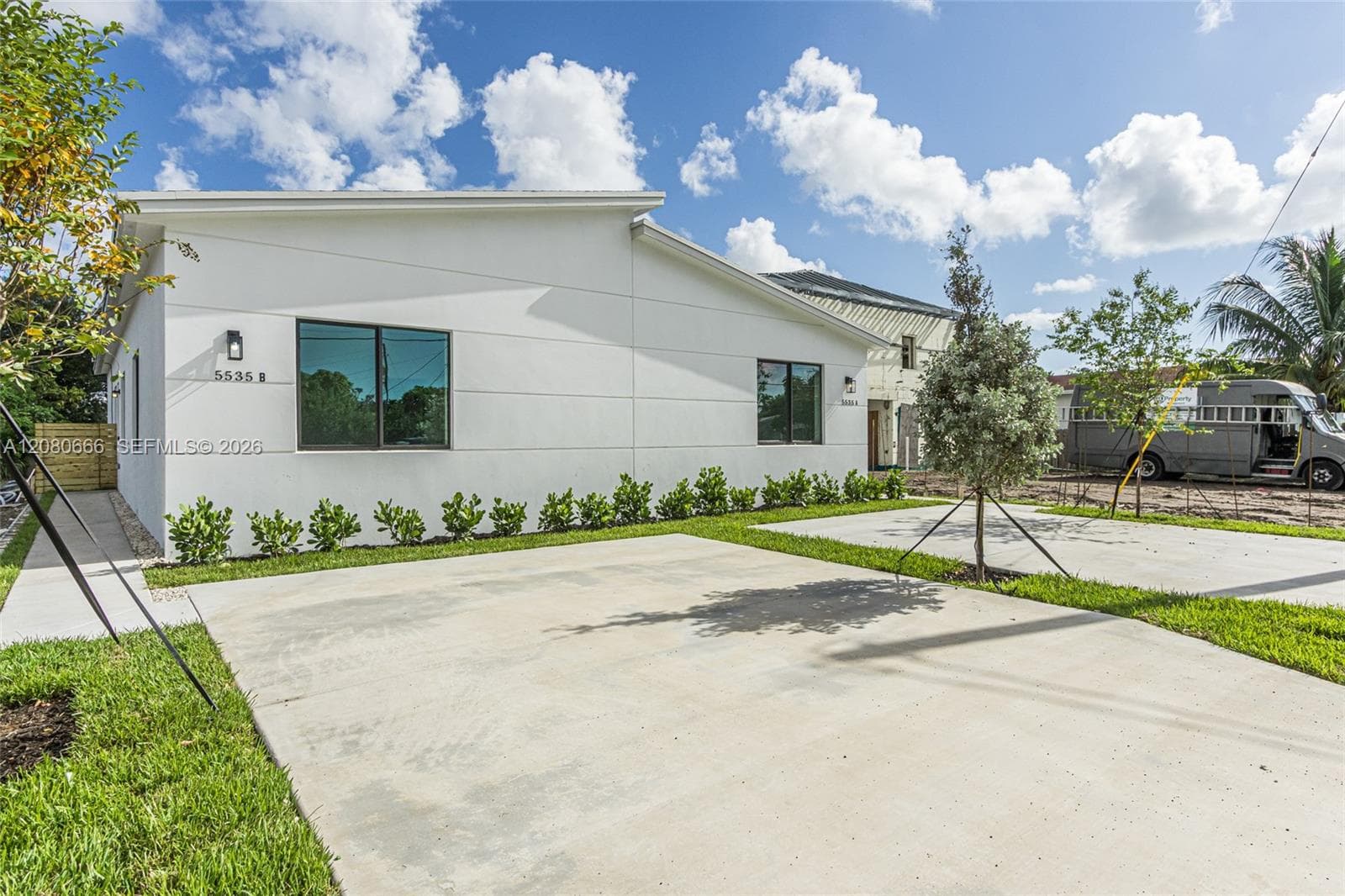 5535 SW 19th St, West Park, FL 33023 photo 6