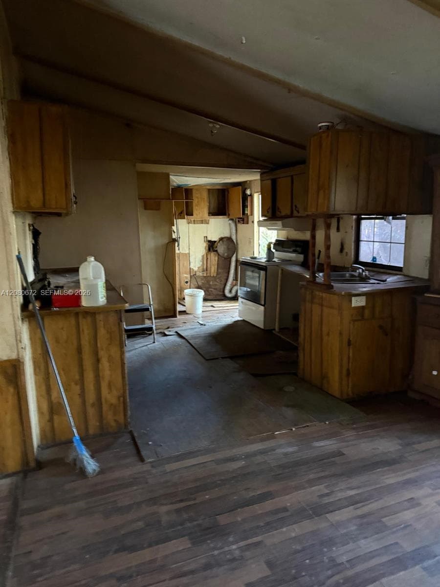 2212 NE Washington ST, Other City - In The State Of Florida, FL 32055 photo 11