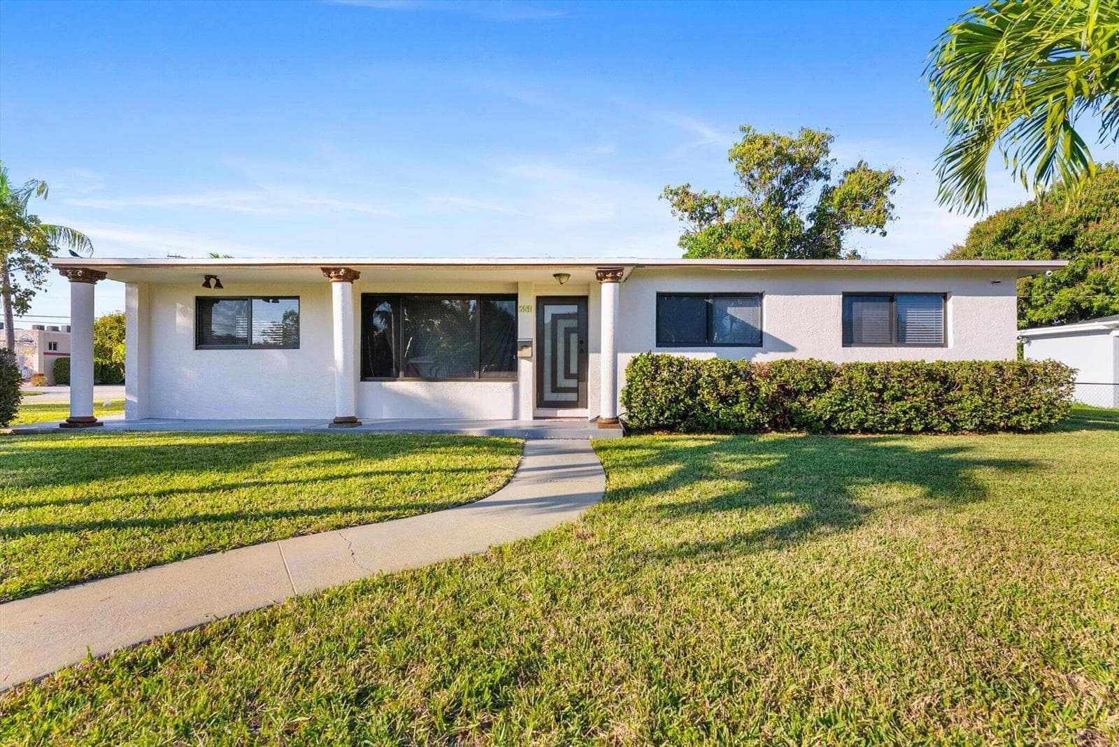 651 Foresteria Drive, Lake Park, FL 33403 photo 2