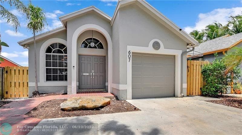 607 SW 15TH Street, Fort Lauderdale, FL 33315 photo 3