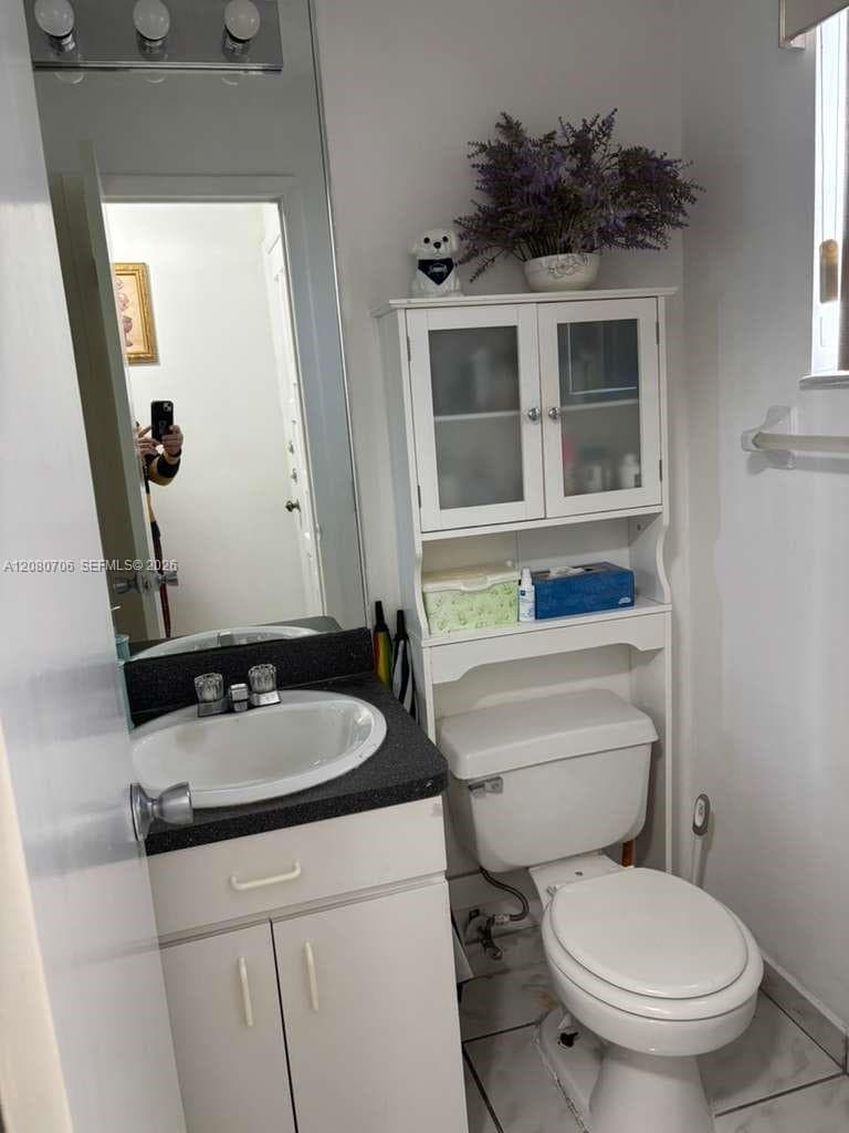 11 Olive Dr # F, Hialeah, FL 33010 photo 7