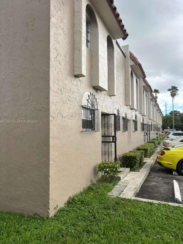 11 Olive Dr # F, Hialeah, FL 33010 photo 3
