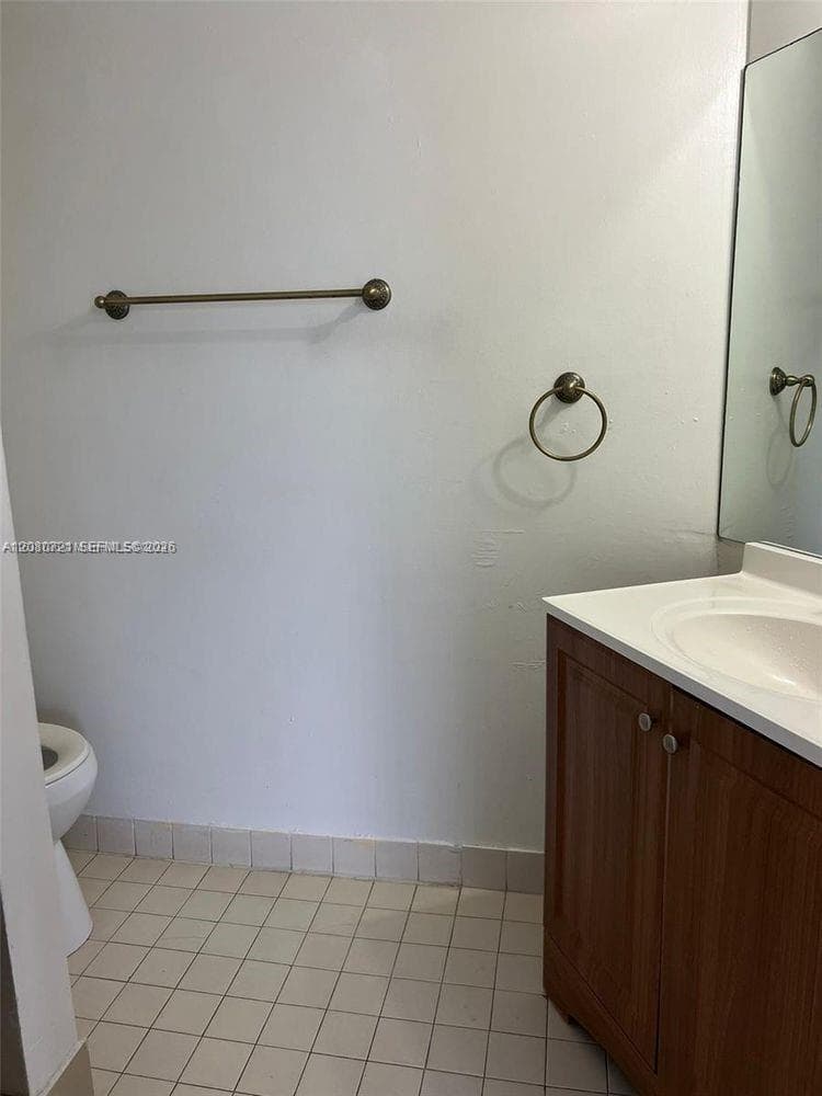 6955 NW 186th St # F205, Hialeah, FL 33015 photo 11