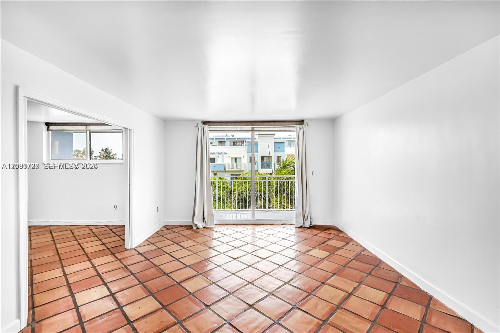 1045 10th St # 402, Miami Beach, FL 33139 photo 9