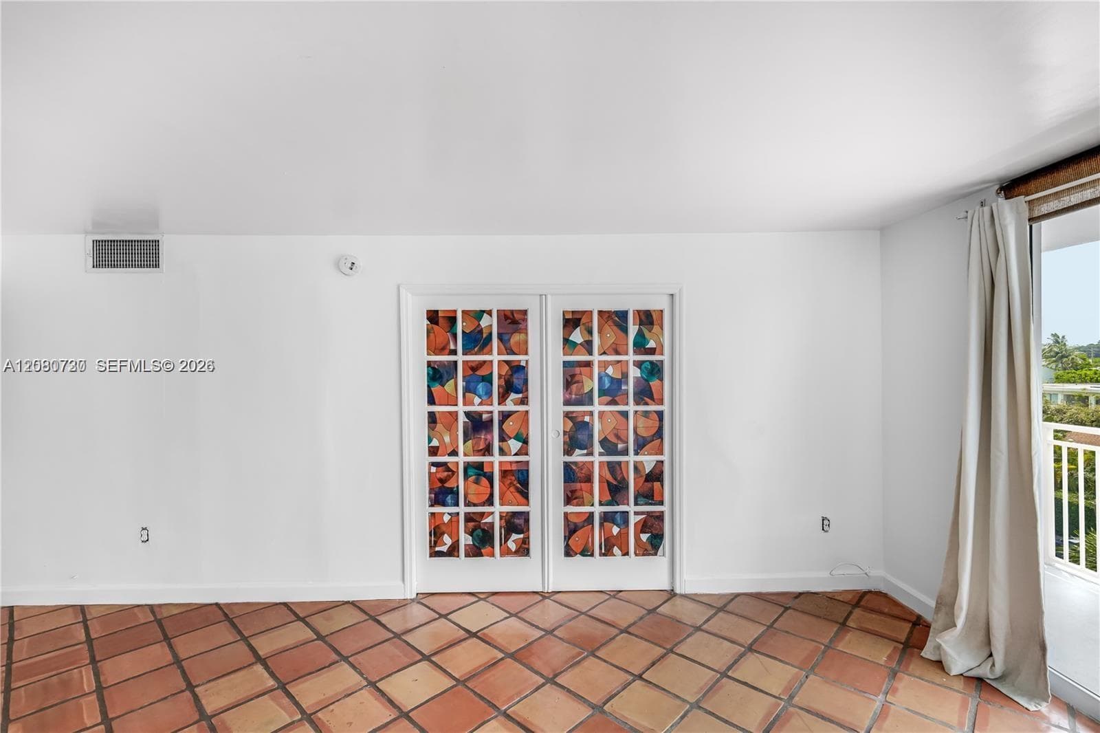 1045 10th St # 402, Miami Beach, FL 33139 photo 8