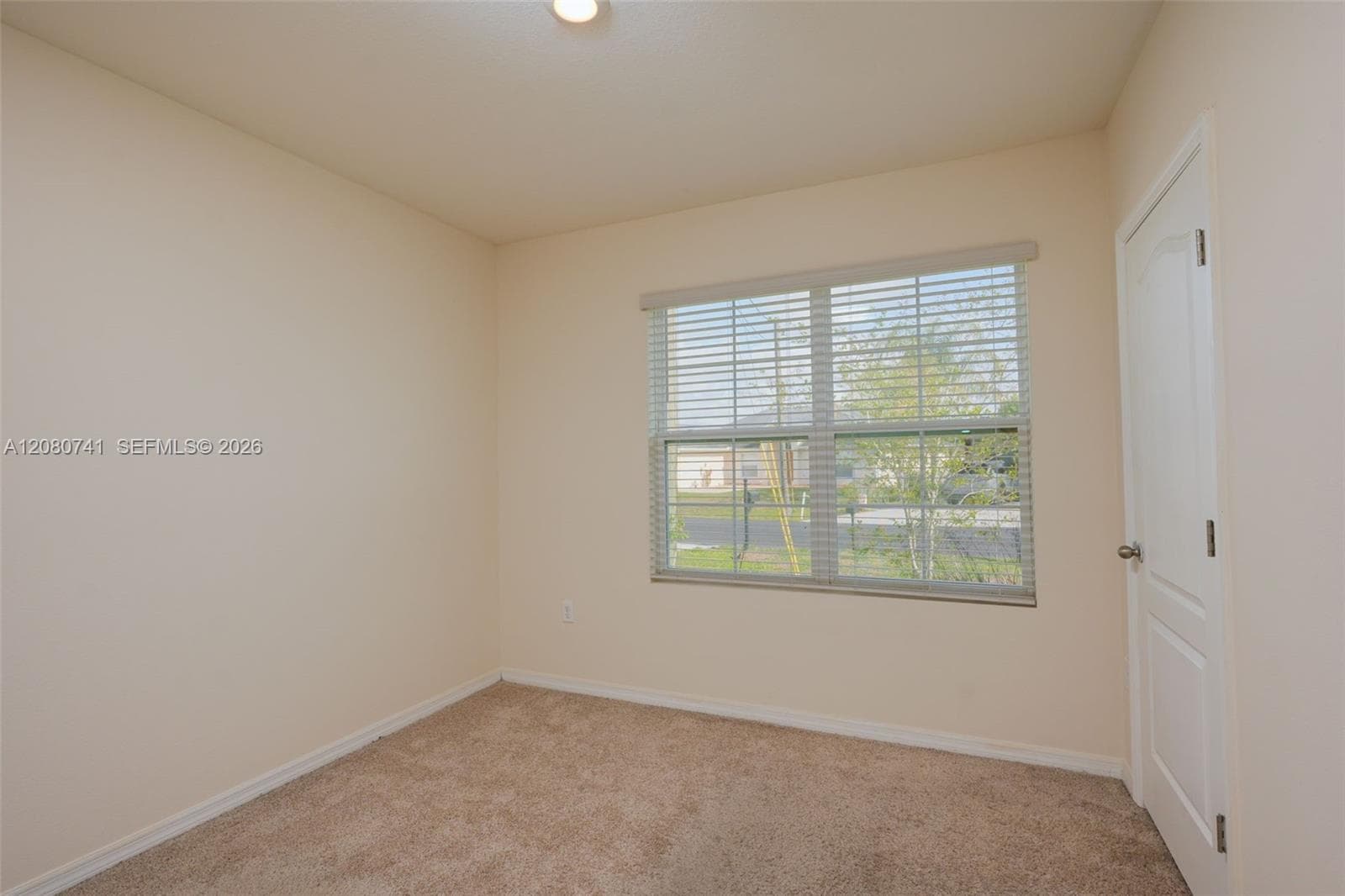 660 COTULLA Dr, Kissimmee, FL 34758 photo 7