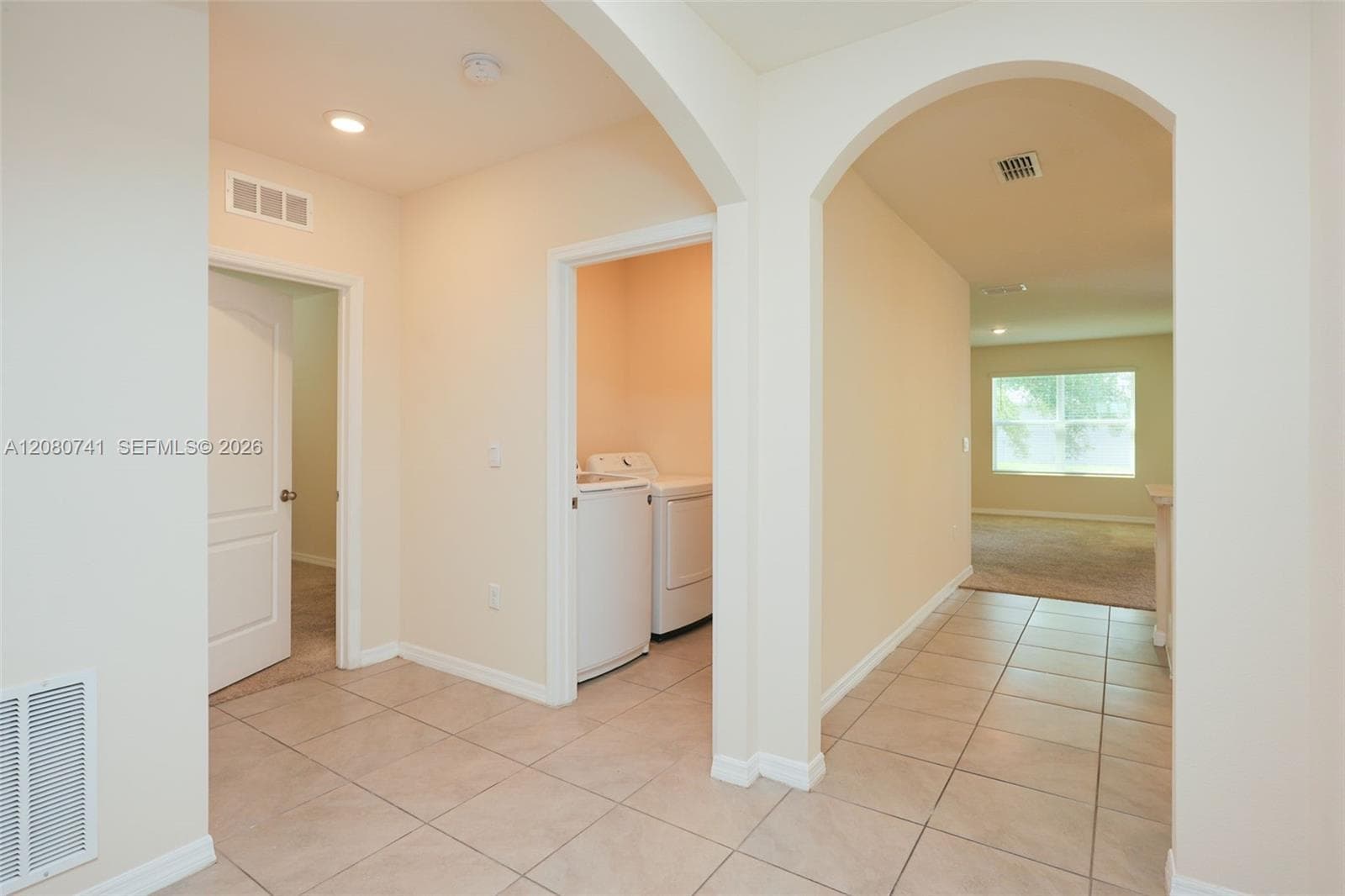 660 COTULLA Dr, Kissimmee, FL 34758 photo 11