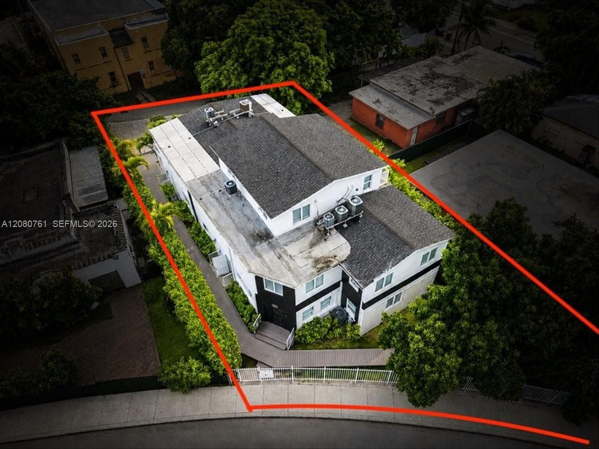 268 NW 34th St, Miami, FL 33127 photo 2