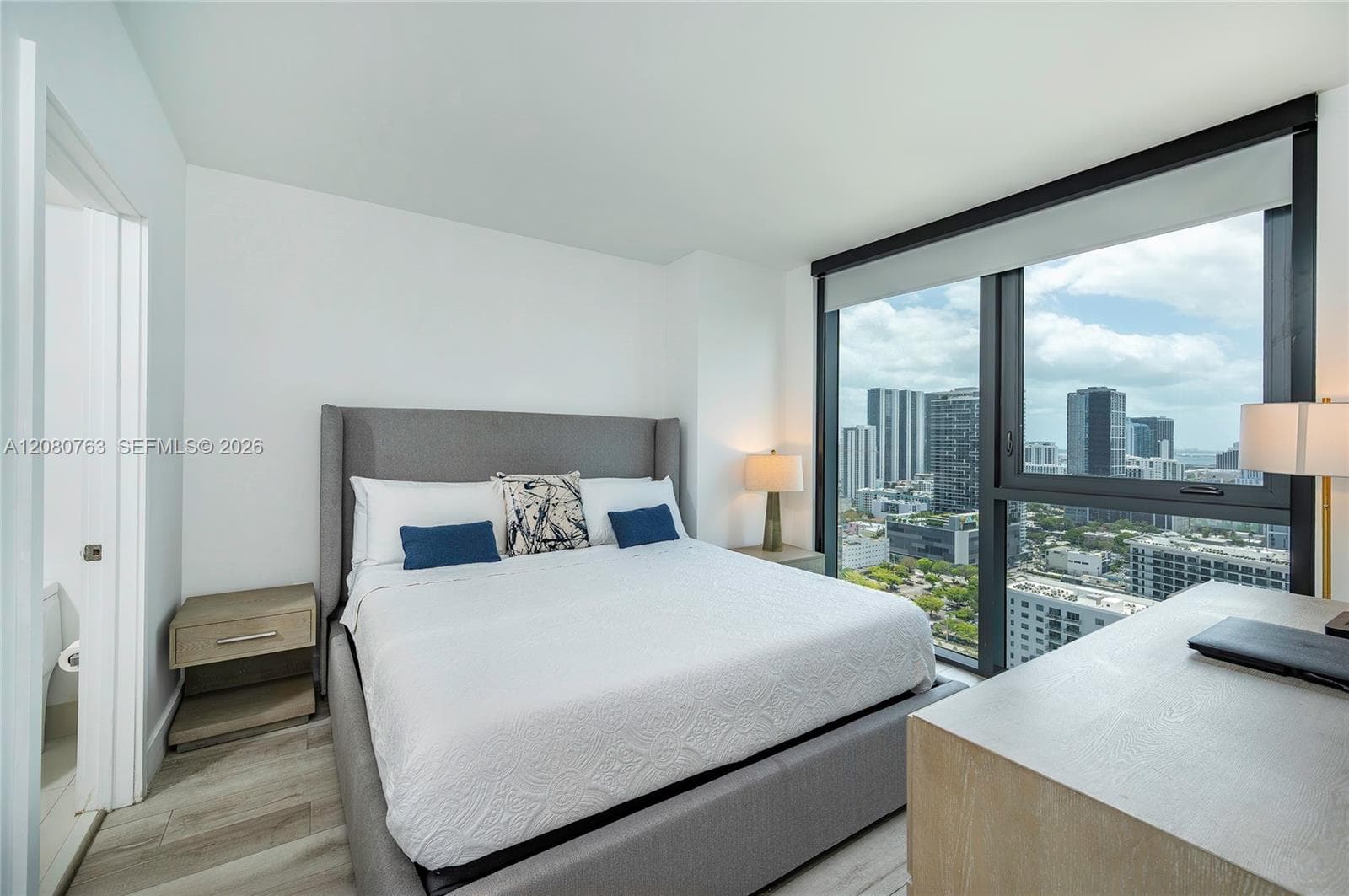121 NE 34th St # 3001, Miami, FL 33137 photo 9