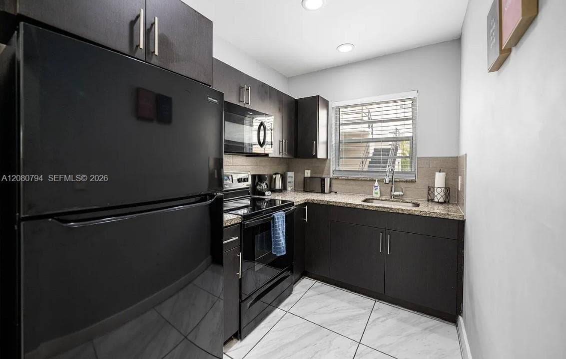 821 SW 5th St # 1, Miami, FL 33130 photo 6