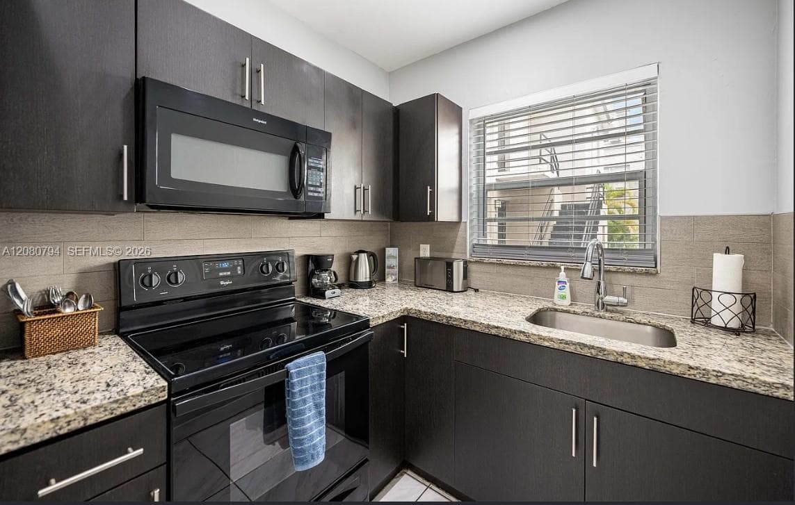 821 SW 5th St # 1, Miami, FL 33130 photo 5