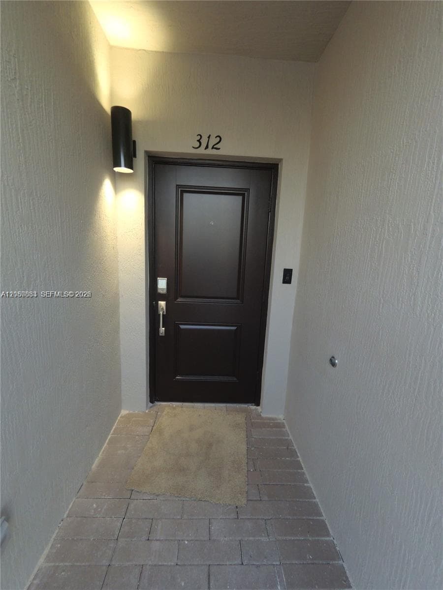 312 NE 208th Ter # 312, Miami, FL 33179 photo 2