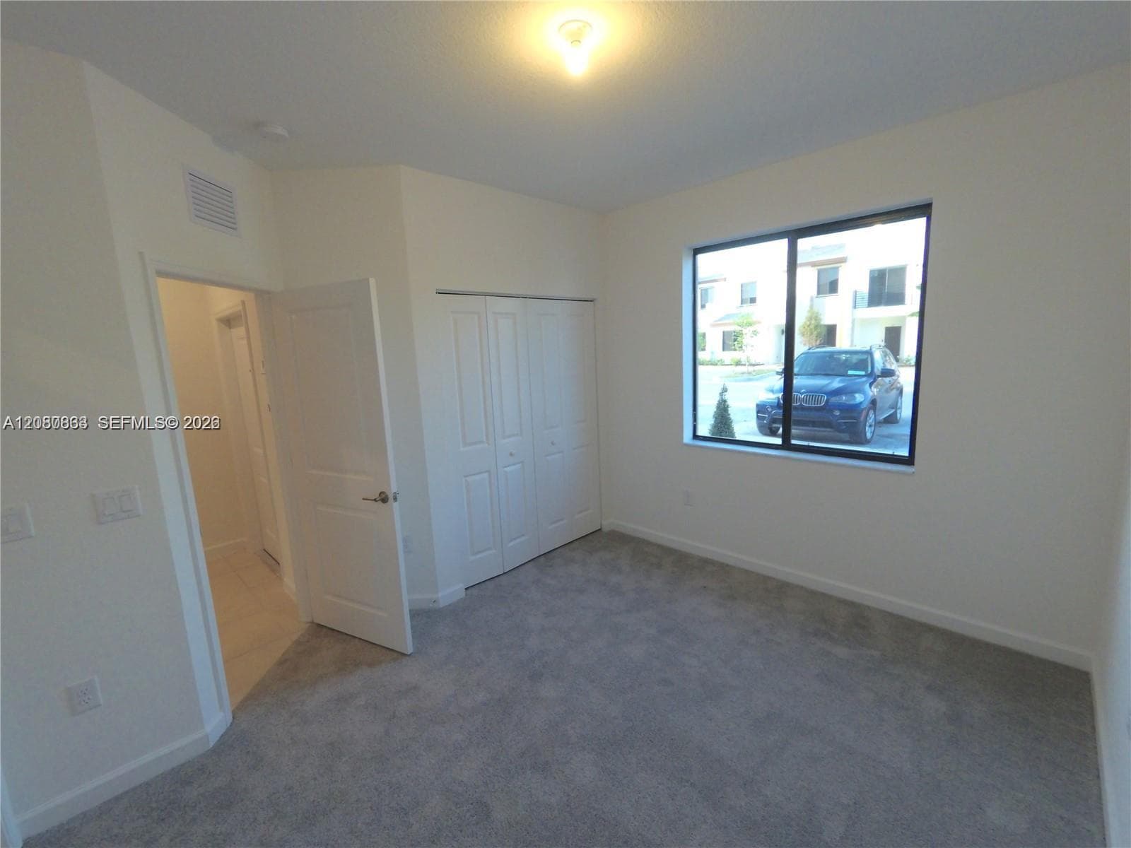 312 NE 208th Ter # 312, Miami, FL 33179 photo 6