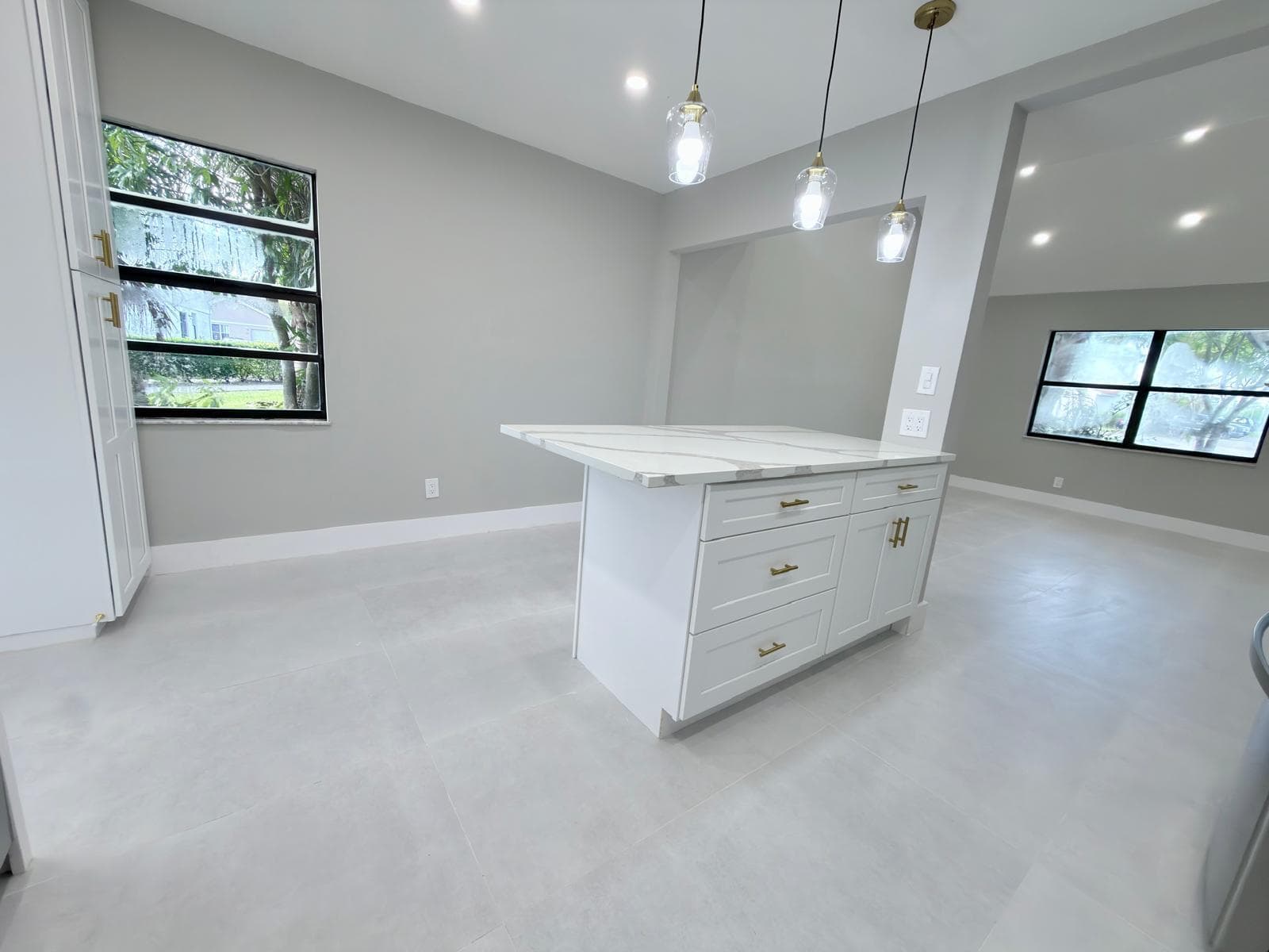 46 TARA LAKES Drive E, Boynton Beach, FL 33436 photo 6