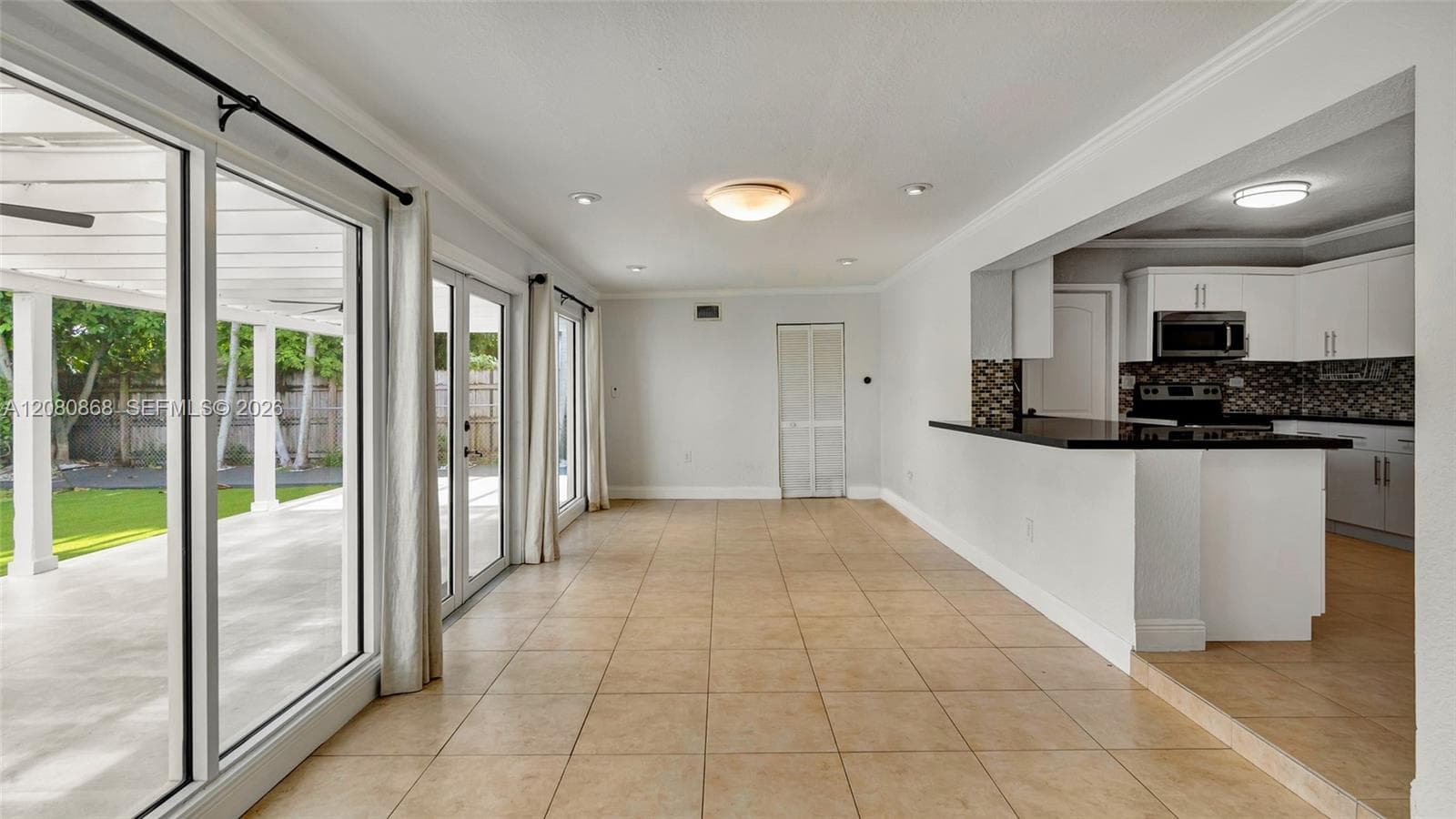 9710 SW 14th St, Miami, FL 33174 photo 12