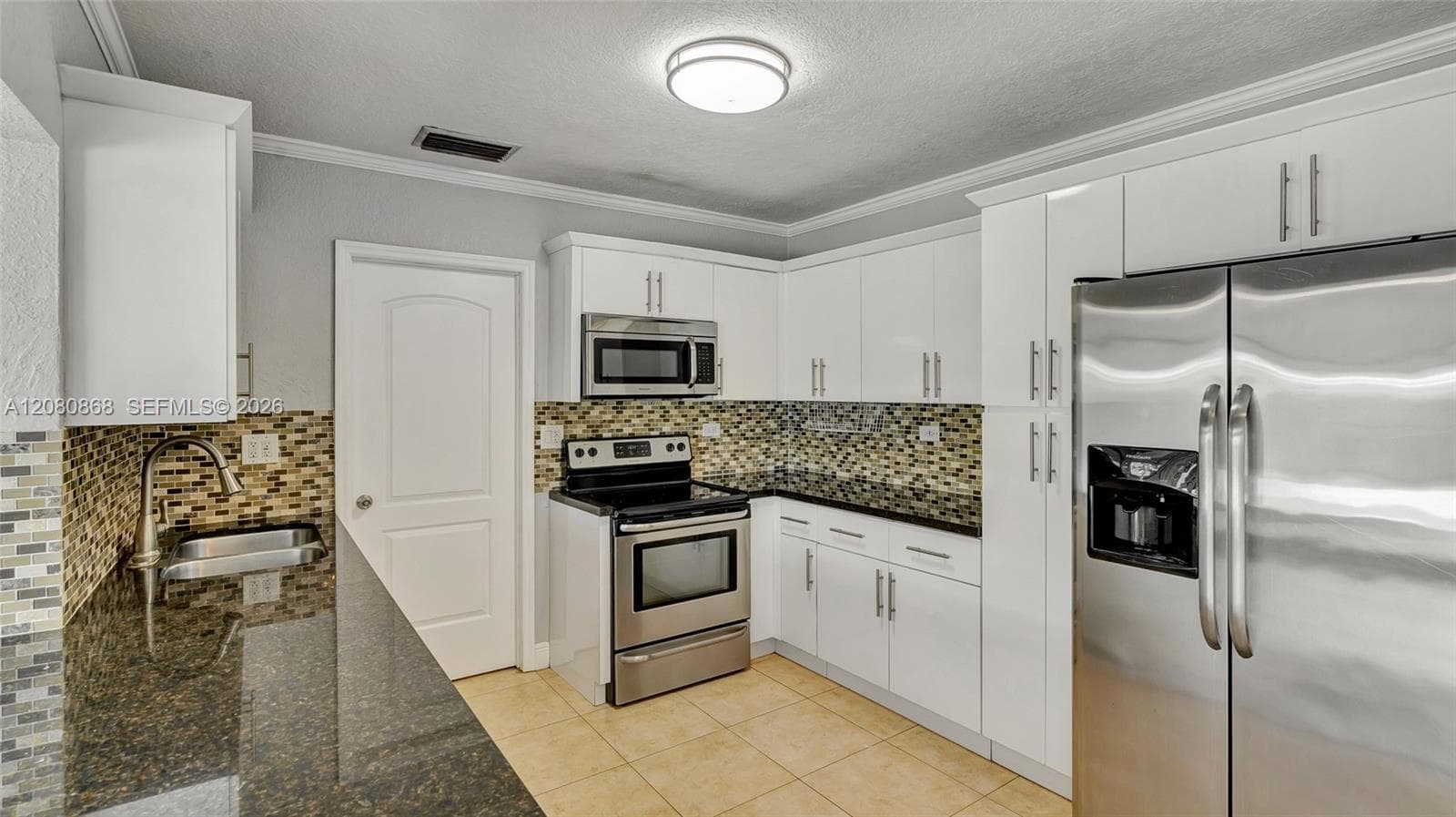 9710 SW 14th St, Miami, FL 33174 photo 11