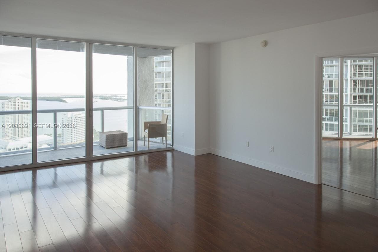 475 Brickell Ave # 3507, Miami, FL 33131 photo 13