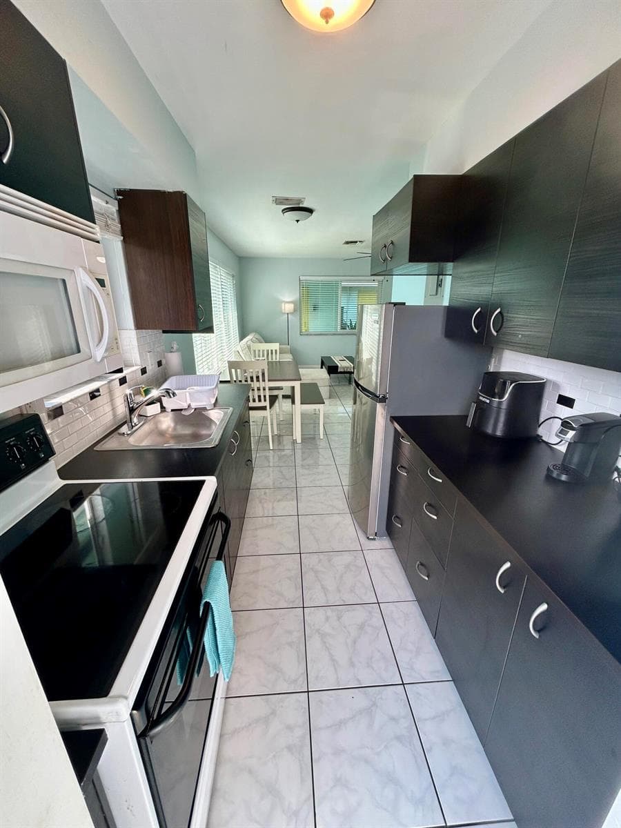4421 POINCIANA Street # 1, Lauderdale By The Sea, FL 33308 photo 6