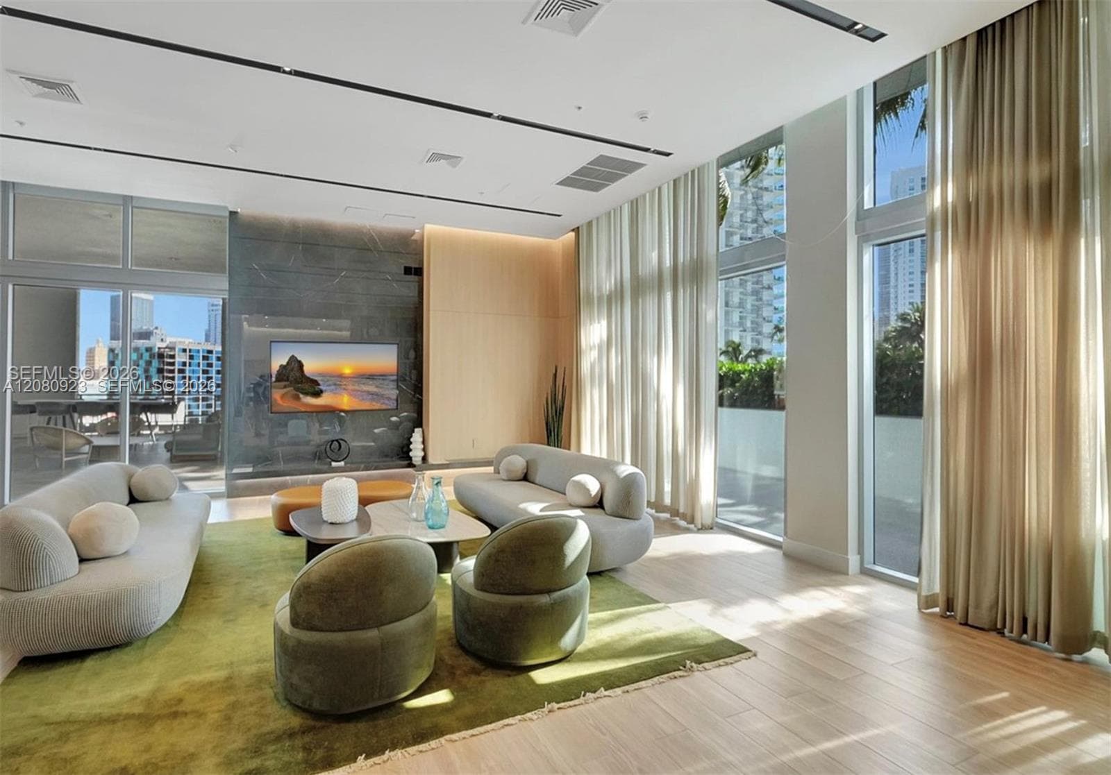 90 SW 3rd St # 2210, Miami, FL 33130 photo 13
