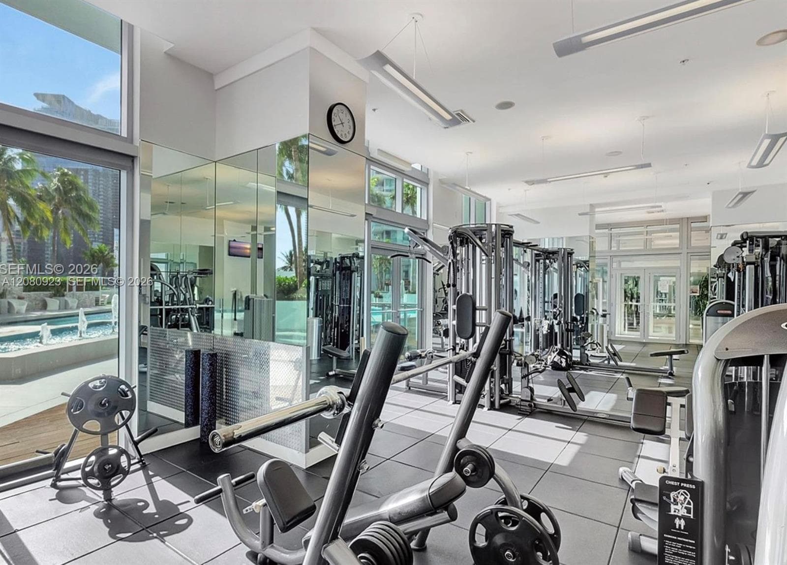 90 SW 3rd St # 2210, Miami, FL 33130 photo 12