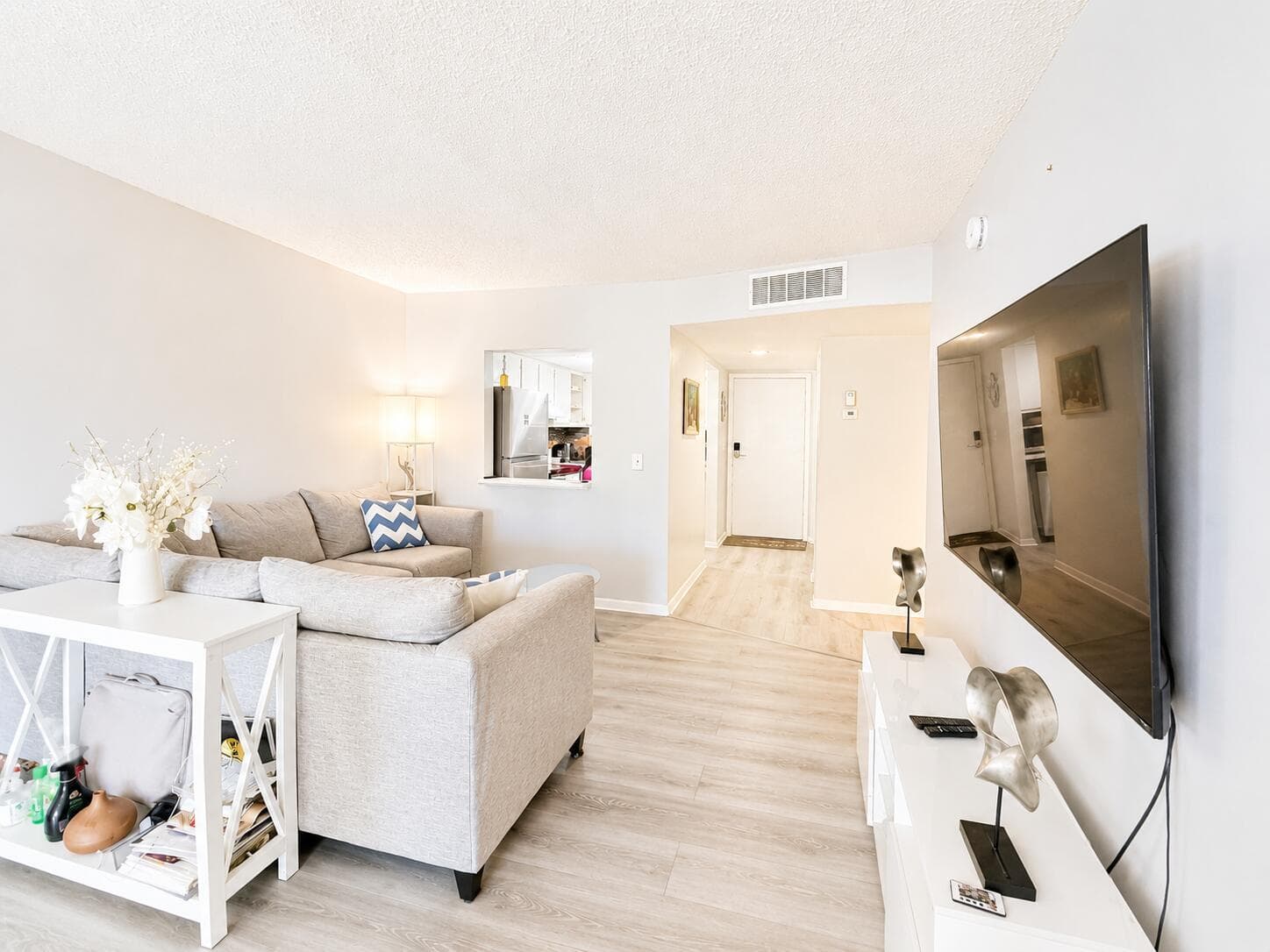 1630 EMBASSY Drive # 311, West Palm Beach, FL 33401 photo 7