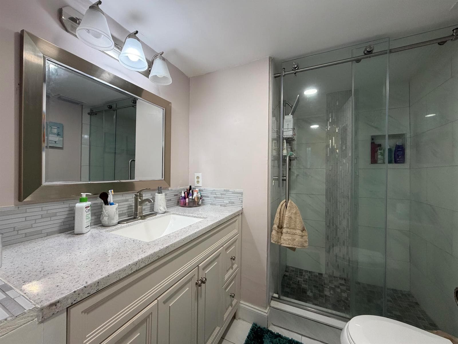 1630 EMBASSY Drive # 311, West Palm Beach, FL 33401 photo 10