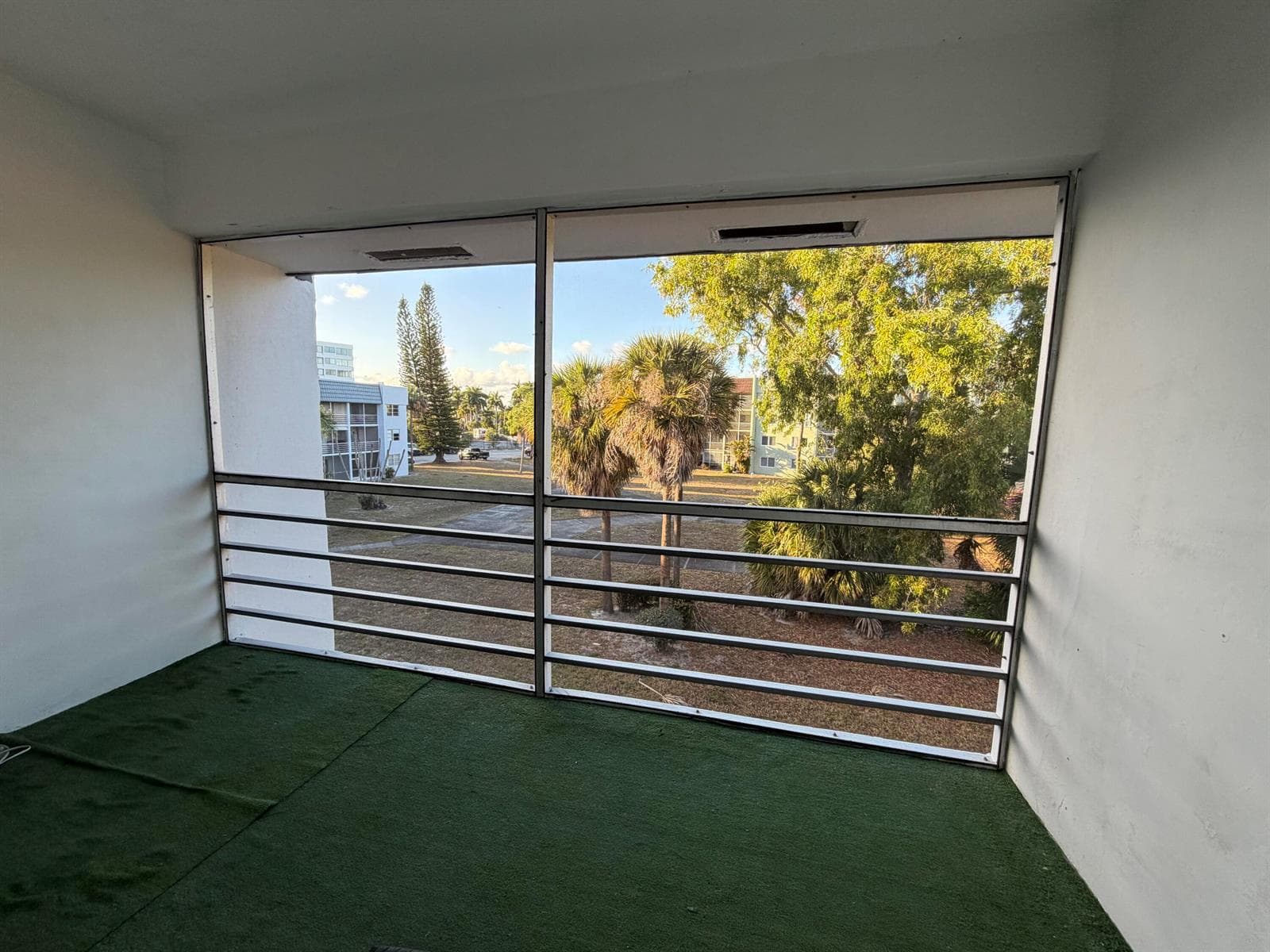 1630 EMBASSY Drive # 311, West Palm Beach, FL 33401 photo 11