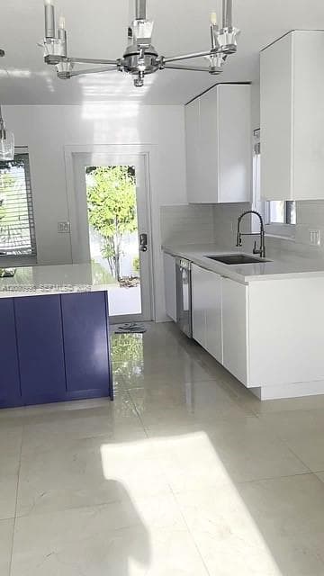 638 SW 5th Ave # B, Fort Lauderdale, FL 33315 photo 2