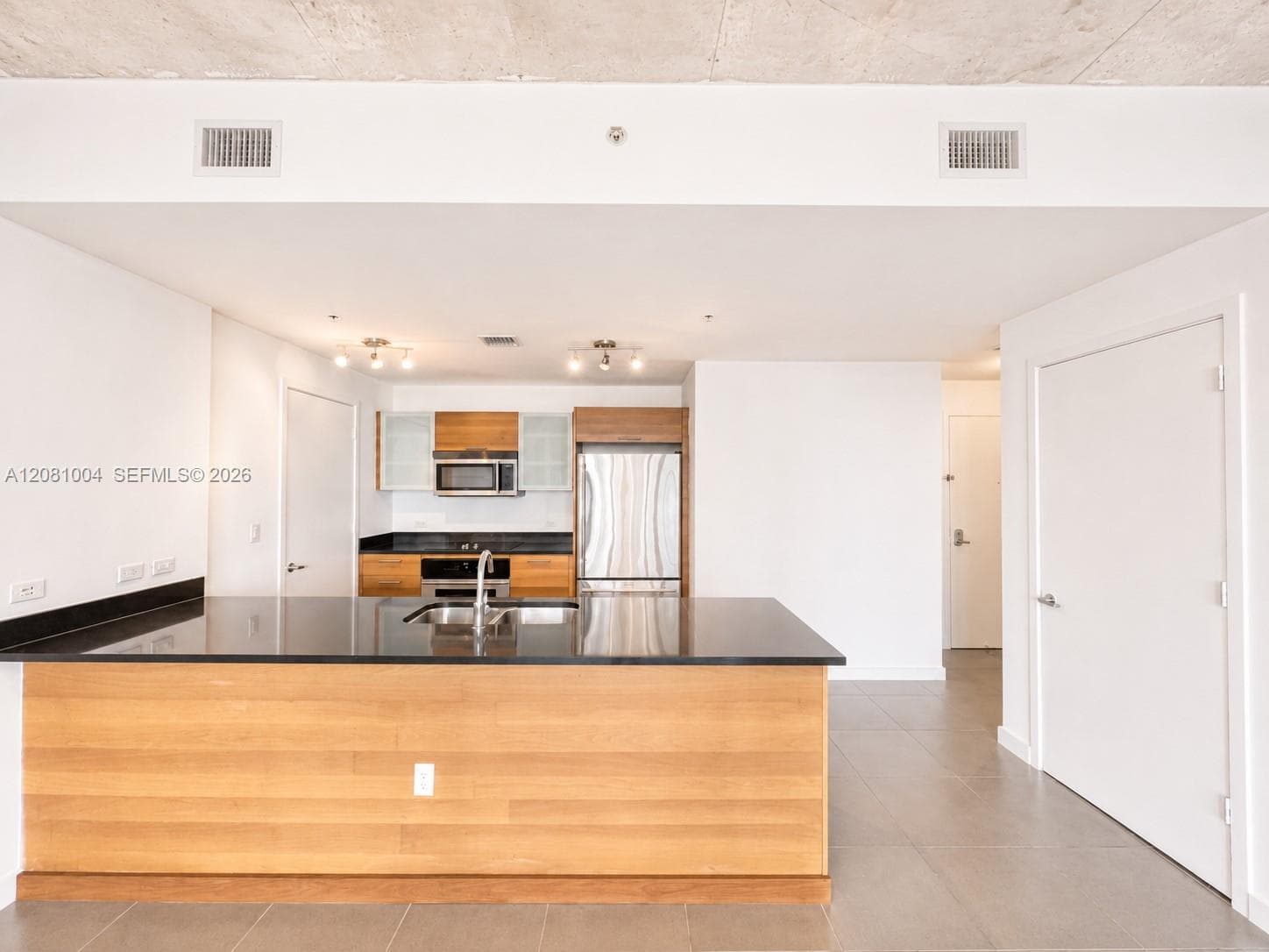 3301 NE 1st Ave # H1604, Miami, FL 33137 photo 3