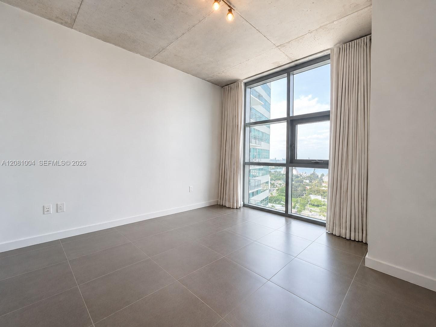3301 NE 1st Ave # H1604, Miami, FL 33137 photo 8