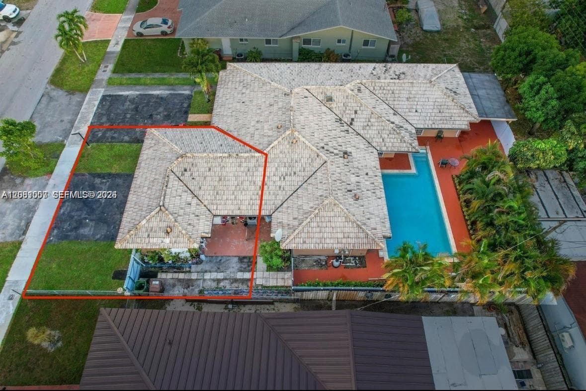 324 E 34th # 1, Hialeah, FL 33013
