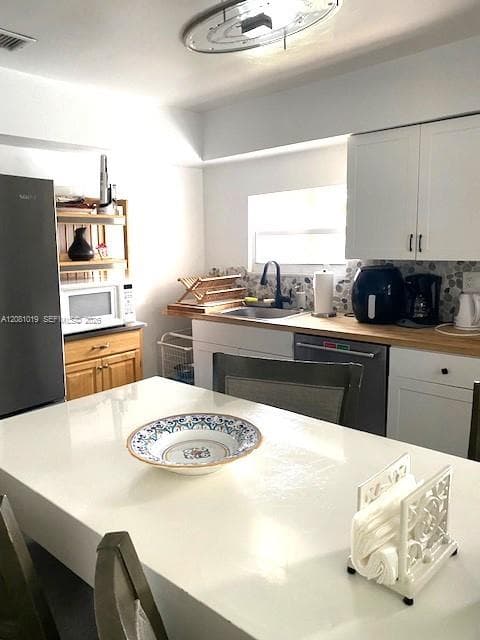 206 SW 2nd Ter, Dania Beach, FL 33004 photo 12