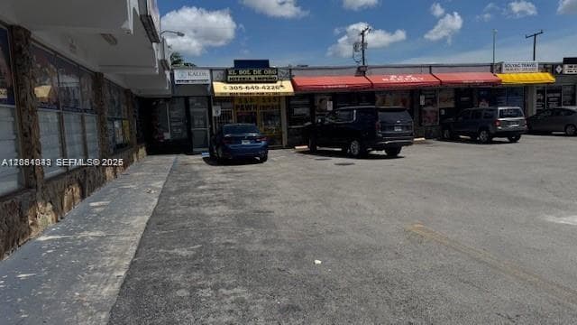4021 NW 7th St, Miami, FL 33126