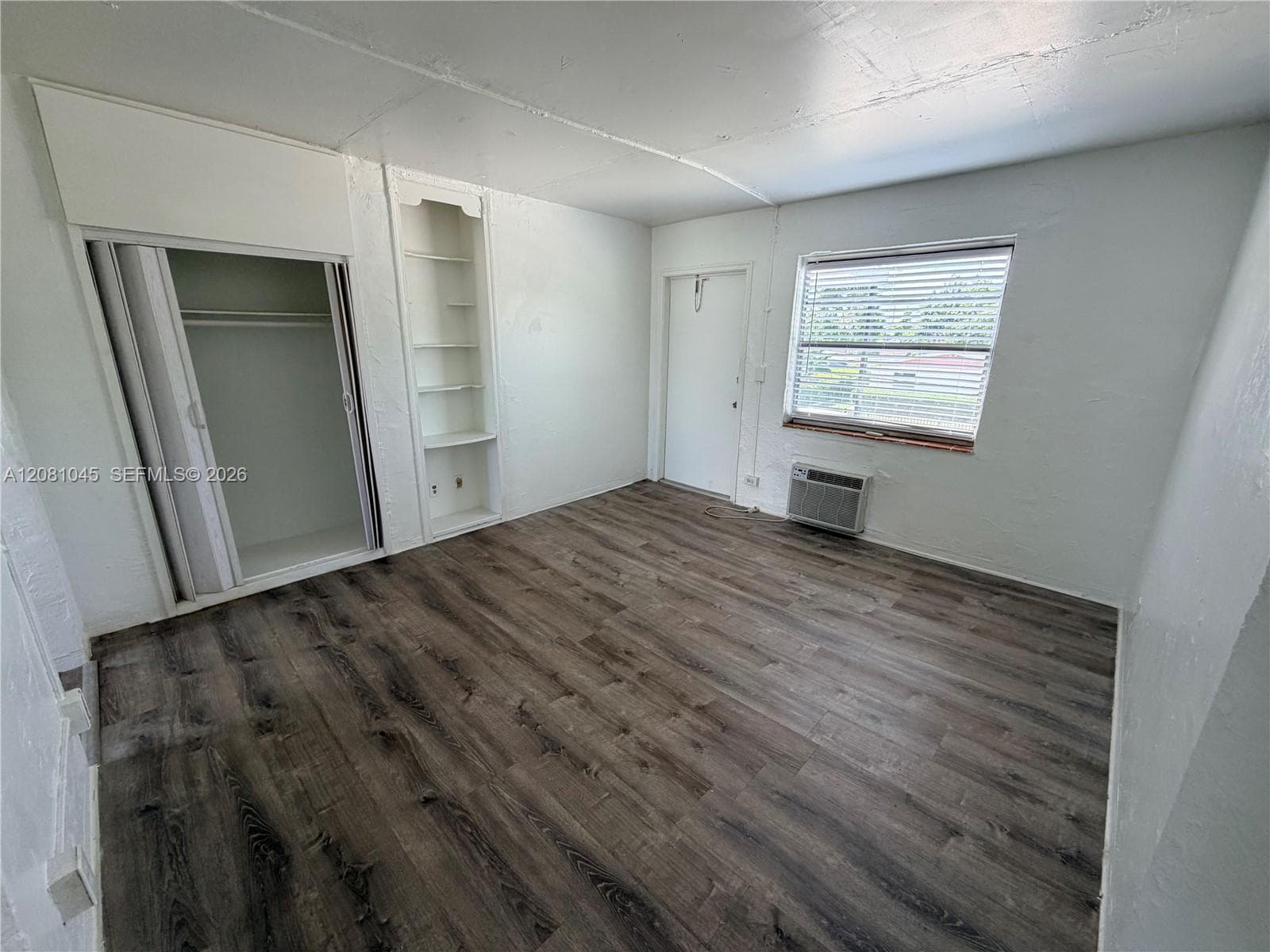 730 NW 101st St # 1-A, Miami, FL 33150 photo 2