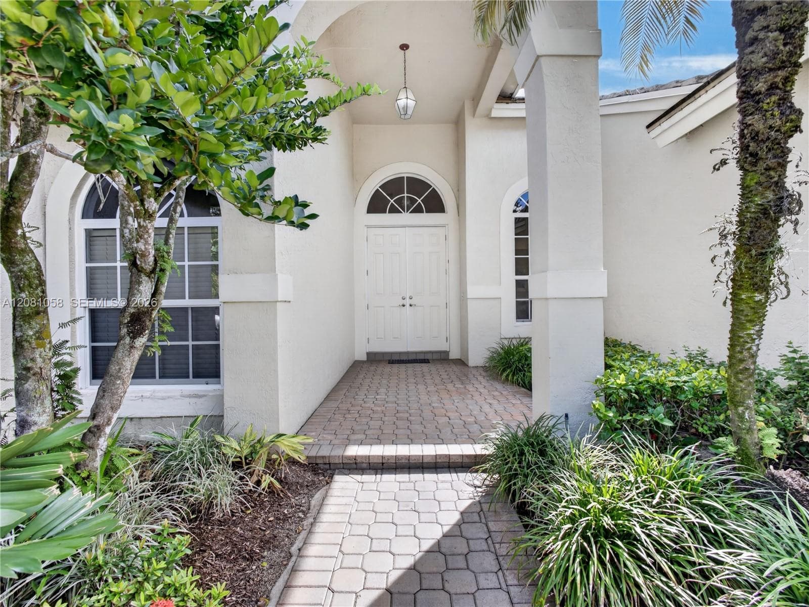 3098 Lakewood Cir, Weston, FL 33332 photo 4