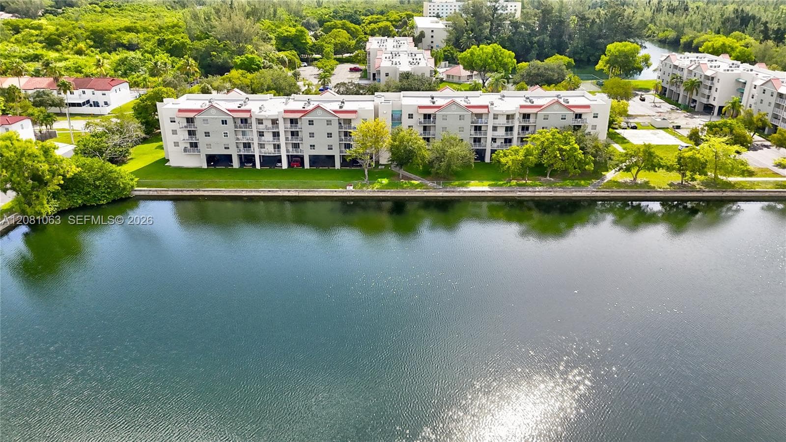 8260 SW 210th St # 308, Cutler Bay, FL 33189 photo 2
