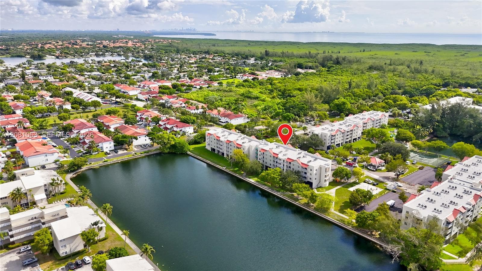 8260 SW 210th St # 308, Cutler Bay, FL 33189 photo 4