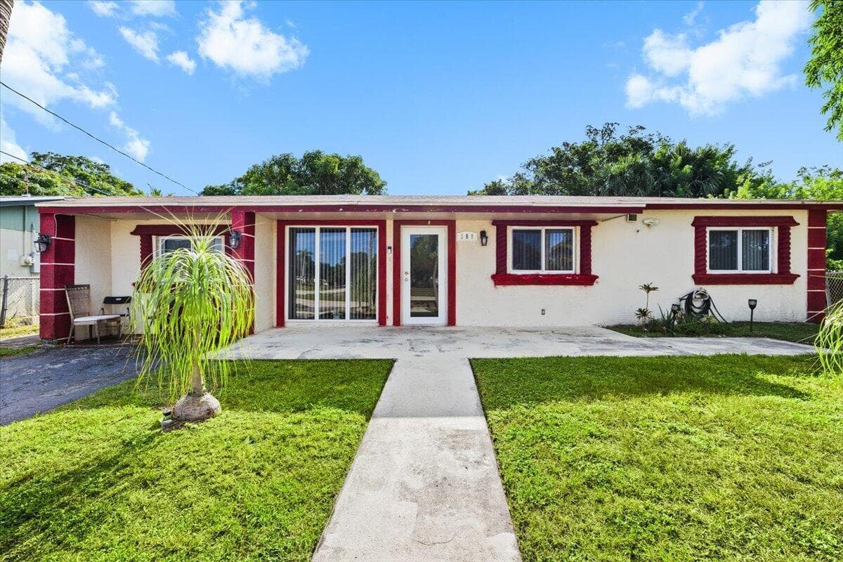 508 NE 2ND Terrace, Deerfield Beach, FL 33441 photo 4