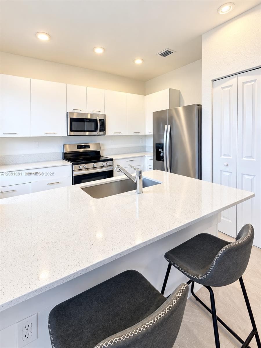 12570 NW 22nd Pl, Miami, FL 33167 photo 12
