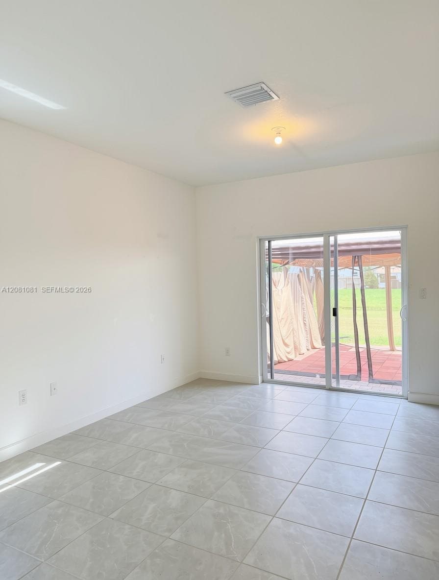 12570 NW 22nd Pl, Miami, FL 33167 photo 10