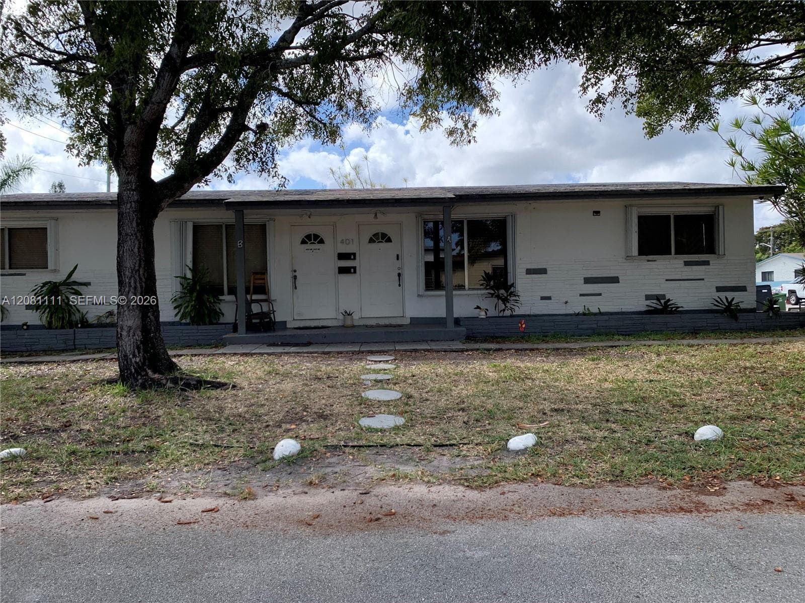 401 SW 8th St # A, Hallandale Beach, FL 33009