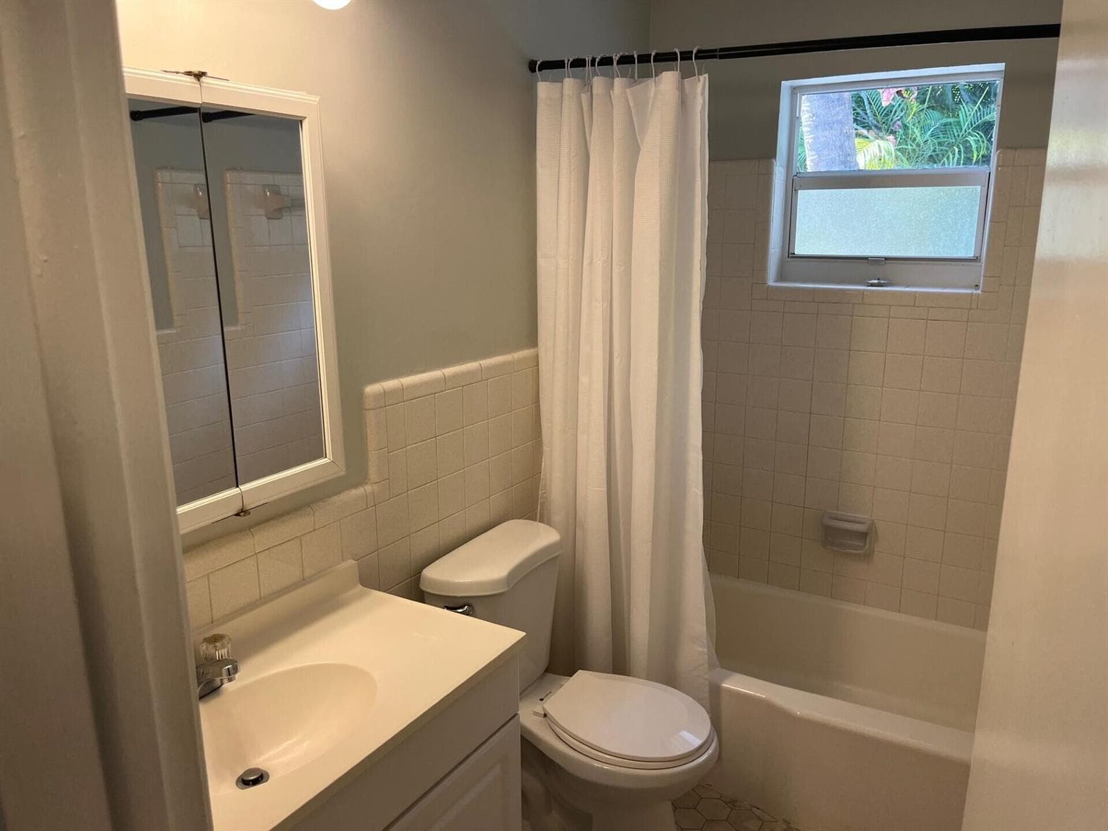 245 NW 32nd Street, Oakland Park, FL 33309 photo 12
