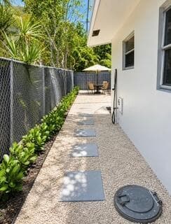 245 NW 32nd Street, Oakland Park, FL 33309 photo 8
